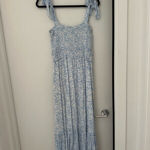 Lost + Wander Blue Floral Midi Dress